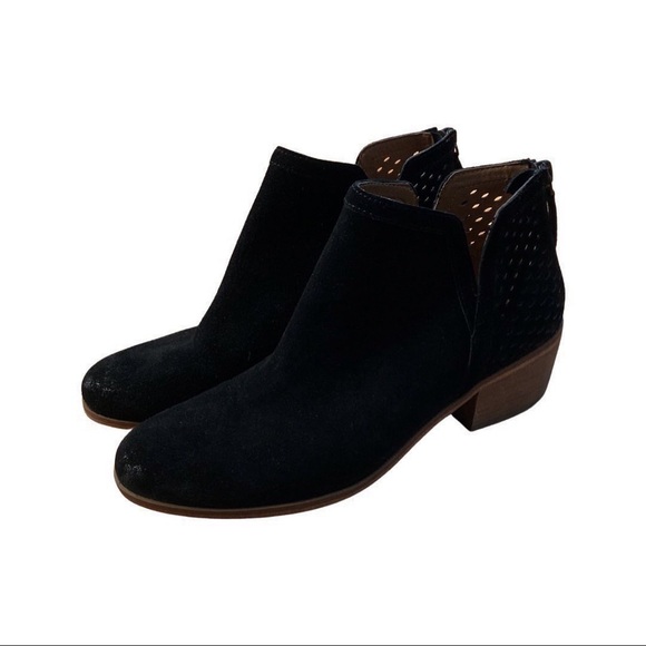 SUSINA black suede booties - Picture 2 of 9